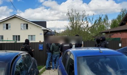 Проверка документов в мечети Малоярославца