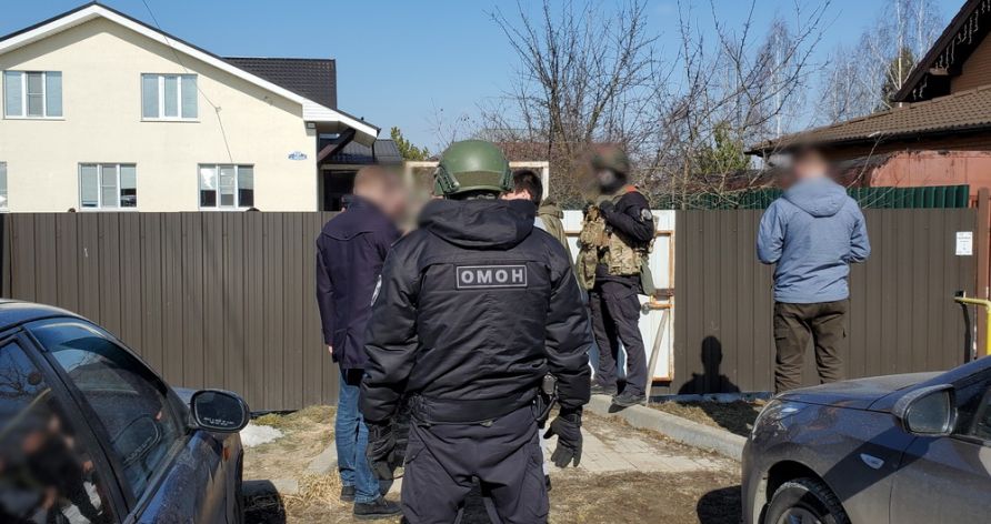 Проверка документов в мечети Малоярославца