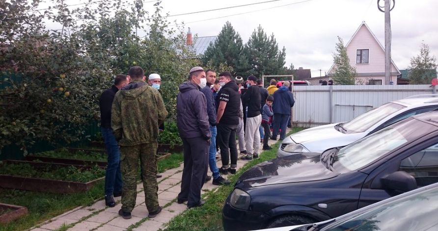 Проверка документов в мечети Малоярославца