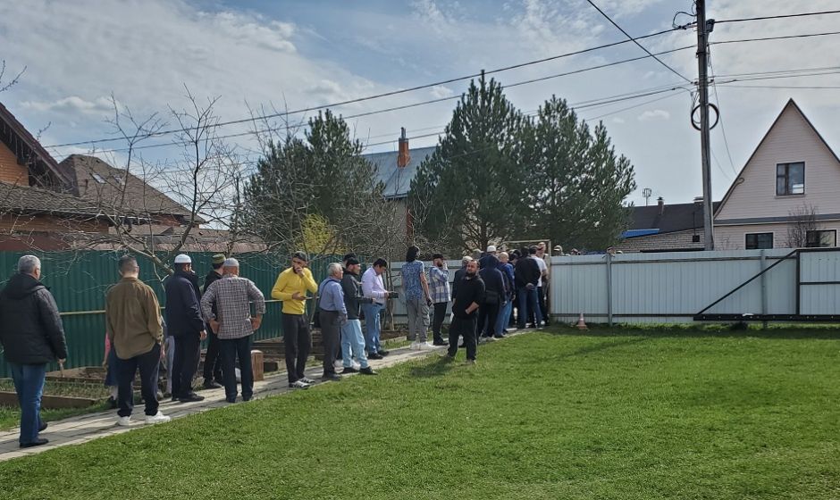 Проверка документов в мечети Малоярославца